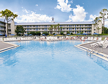 Econolodge Inn and Suites Pool 01